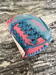 Rawlings Heart Of The Hide (hoh) R2G PROR204-4CBP Baseball Glove 11.5" Rh $330. Fixed Price $289.99.