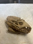 Wilson Youth Baseball Glove Jim Catfish Hunter Pro Model A2162 (l)hand Thrower. Fixed Price $22.49.
