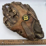 Wilson Optima Og 2 A9801 Gold Series Black Softball Glove Right Throw. Fixed Price $24.99.