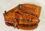 Spalding Competition Softball Supreme Glove 42-821 Rht Great Condition. Fixed Price $22.99.