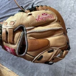 Rawlings Cscmfp Champion Series Catchers Mitt Baseball/softball Rht Gold Glove. Fixed Price $97.98.