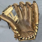 Rawlings Heart Of Hide Baseball Glove 11.75" PRO315-7SLC Brown Rh Leather. Fixed Price $149.99.