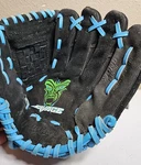 Rawlings Savage Black Turquoise Suede Leather Baseball Glove S10NB Inch Rht. Fixed Price $14.50.