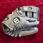 Wilson A1000 Baseball Glove 11-1/2 Inch G4 Rht. Fixed Price $49.00.