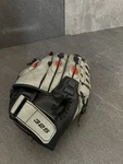 Wilson Baseball Glove Ez Catch 325 Gray Ages 7-9 Left Hand / Right Throw. Fixed Price $13.00.