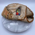Mizuno Adult Right Hand Catchers Mitt Tan Pro-scoop Mz C1060 Leather Baseball. Fixed Price $25.00.