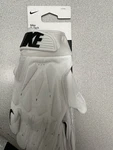 NWT-2026 Nike D-tackle Football Gloves Sz Large Adult White. Fixed Price $80.00.