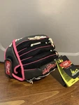Rawlings Storm 10" Rht Ages 5-7 Softball Glove. Fixed Price $22.99.