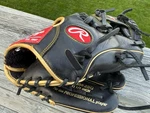 Rawlings Series 200-PATTERN Infield R9204-2BG 11.5" Baseball Glove Rh Throw. Fixed Price $84.99.