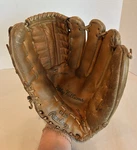 Vintage Rawlings GJ29 Billy Williams Bellows Web Rht 12" Baseball Glove 1970S. Fixed Price $19.95.