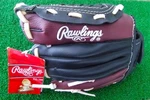 Rawlings Players Series Youth Baseball Glove PL105BB Rht. Fixed Price $12.00.