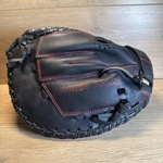 Under Armour UACM-100Y, Youth Catchers Mitt, Rht. Fixed Price $60.00.