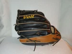 Voit Baseball Glove 12 Inch 75764 VS-600 Right Handed Throwing Black Barely Used. Fixed Price $25.00.