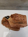 Vintage Franklin 1127 Pro Custom Baseball Mitt Glove Right Handed Thrower. Fixed Price $24.98.