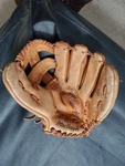 Vintage Macgregor Pete Rose Pro Model G23T Baseball Glove With Flex-pad. Fixed Price $25.99.