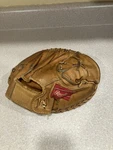 Rawlings DB-35 Johnny Bench Usa Well Padded Baseball Catchers Mitt Right. Fixed Price $135.00.