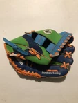 Franklin Sports Meshtek T-ball Glove 22802 9.5" Right Hand Throw Multi-color. Fixed Price $11.69.