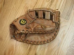 Wilson Vintage A2854 Pro Model 13" Cowhide Leather Baseball Glove Left. Fixed Price $19.99.