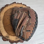 Easton Natural Series, NAT20 Catchers Mitt Glove Rht Pre-owned Good. Fixed Price $40.00.