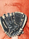 Adidas Eazy Close 11.5" Youth Baseball Glove TS1150SD Left Hand Thrower. Fixed Price $18.99.