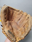 Vintage Regent 5214 Baseball Glove Hi-flex Made Korea, Left. Fixed Price $13.50.