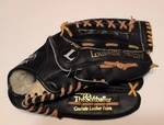Louisville Slugger Leather Softballer T9L1350 Glove 13.5 Rht. Fixed Price $25.00.