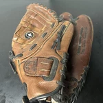 Spalding Baseball Glove Diamond 18026 12" Mitt. Crown Webb Rh Throw.. Fixed Price $24.99.