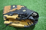Wilson A350 11 Inch Lh Throw Youth Baseball Glove A0352 Mlb #440. Fixed Price $17.00.
