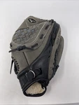 Mizuno Youth Baseball/softball Glove MMX1050P1 10.5 Inch Foam Tech Gray/black. Fixed Price $14.99.