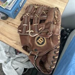 Wilson "extra" Baseball Glove Mitt 13" A2914 Rht Right Hand Throw. Fixed Price $19.00.
