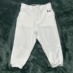 Under Armour Womens Crop Utility Softball Pants White Small Nwot. Fixed Price $15.94.