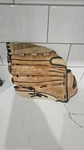 Easton NES14 Natural Elite Softball Glove Right Hand Throw. Fixed Price $29.00.