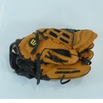 Wilson AD425 Z10 10.5" Baseball Fielders Glove Youth Tee Right Hand. Fixed Price $13.20.