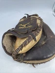 Mizuno Gxc 93 Pro-scoop Rht Professional Model Catcher's Mitt Glove 33.50". Fixed Price $30.00.