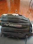 Mizuno Prospect Future 11.5" Gpf 1150Y1 Black Lh Baseball Youth Glove. Fixed Price $26.99.