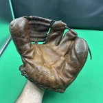 Rawlings PM16 Hinged Pad Catchers Mitt Vintage Leather Baseball Glove 2311949. Fixed Price $39.99.