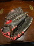 Rawlings Girl's Fastpitch Softball Glove Fp 110 11" Rht. Fixed Price $19.00.