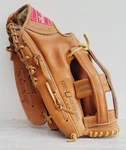 Rawlings Hinged Pad Jose Canceco RBG58T Deep Pocket Edge U Cated Heel Left. Fixed Price $17.85.