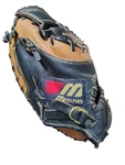 Mizuno MZC-1060 Boys Butter Soft 32 Baseball Catchers Mitt Left Throw. Fixed Price $95.00.
