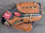 Rawlings Players Series 11.5" Fastback Model Baseball Glove PL115 Youth Rht. Fixed Price $13.99.
