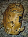 Ssk CLP-25 Softball Catcher's Mitt Right Hand Throw 33 Inches. Fixed Price $100.00.