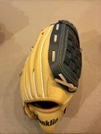 Franklin Sports Tee Ball Rht Glove Field Master Series Youth 10.5. Fixed Price $21.00.