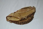 Vintage Leather Johnny Walker B-8000 Pro Model 1ST Basemans Mitt Ball Glove. Fixed Price $28.32.