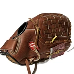 Rawlings R200 Baseball Glove Mitt Basket Web 13.5 Inch Rht Fastback Softball. Fixed Price $149.99.