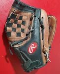 Rawlings FP120SB Freed Righthand Thrower Fast Pitch Softball Glove. Fixed Price $23.32.