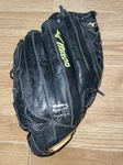 Mizuno 12.5" Fast Pitch Rht Full Grain Leather Softball/baseball Glove Gpl 1258. Fixed Price $29.99.