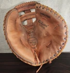 Wilson A9880 Pro-toe Grip-tite Pocket 12" Softball Catcher's Mitt Glove Rht. Fixed Price $24.95.