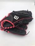 Wilson A04RF1611 Fastpitch Leather Glove Righty. Fixed Price $14.95.