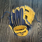 Mizuno Pro CMP2 600RCM 11.75 Custom Navy/gold Baseball Glove Rht Rare Colorway. Fixed Price $318.00.
