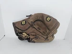 Wilson Ez Catch A0425 ZS105 Youth/kids 10.5" Baseball Glove Mitt Rt Handed. Fixed Price $23.75.